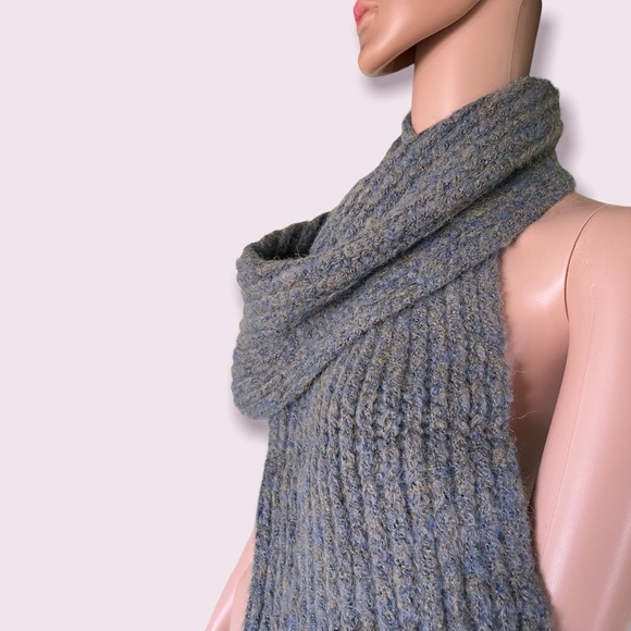 BP Metallic Fringed Scarf, Gray | One Size - Picture 4 of 9